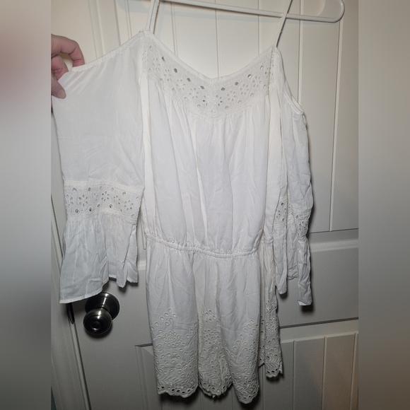 American Eagle Outfitters Pants - American Eagle Romper size small 100% cotton